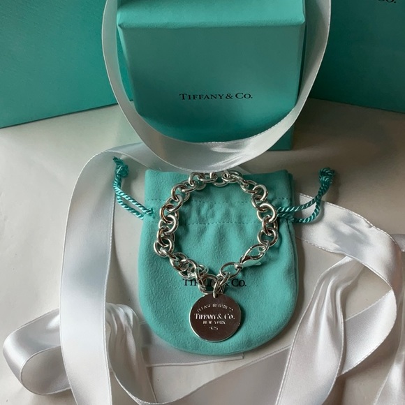 🎀  TIFFANY & CO. BRACELET 🎀 - Picture 7 of 16